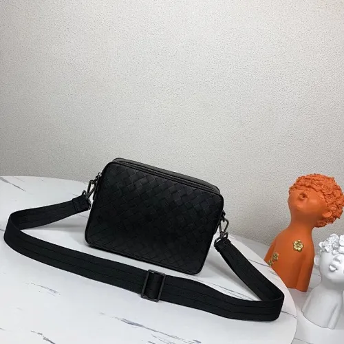 All categories 💚 Top version men’s bags 💚 BV 2024 new BV crossbody bag